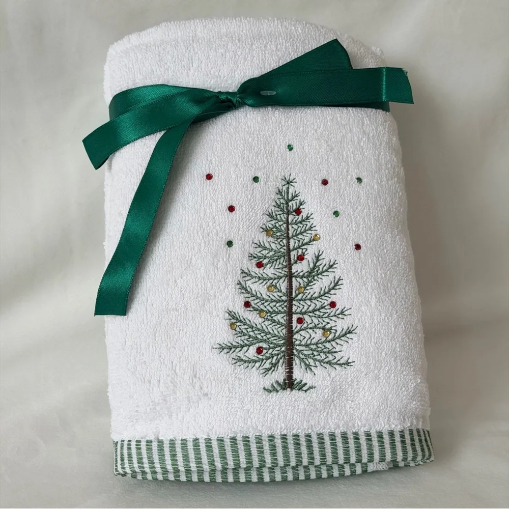 Embroidered Jeweled Holiday Tree Hand Towels